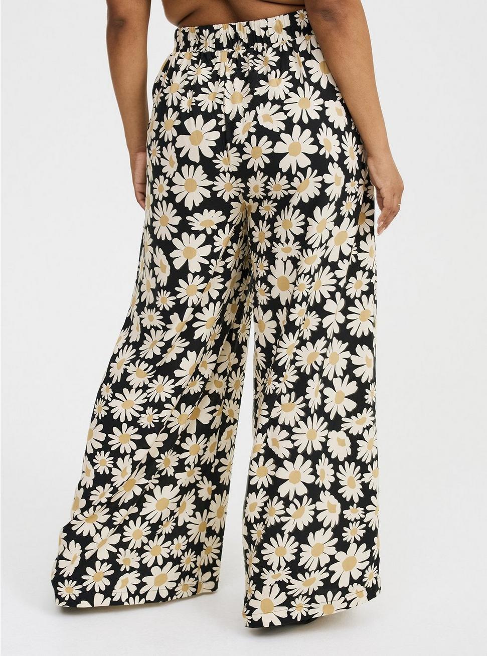 Pull-On Wide Leg Pant Product Image