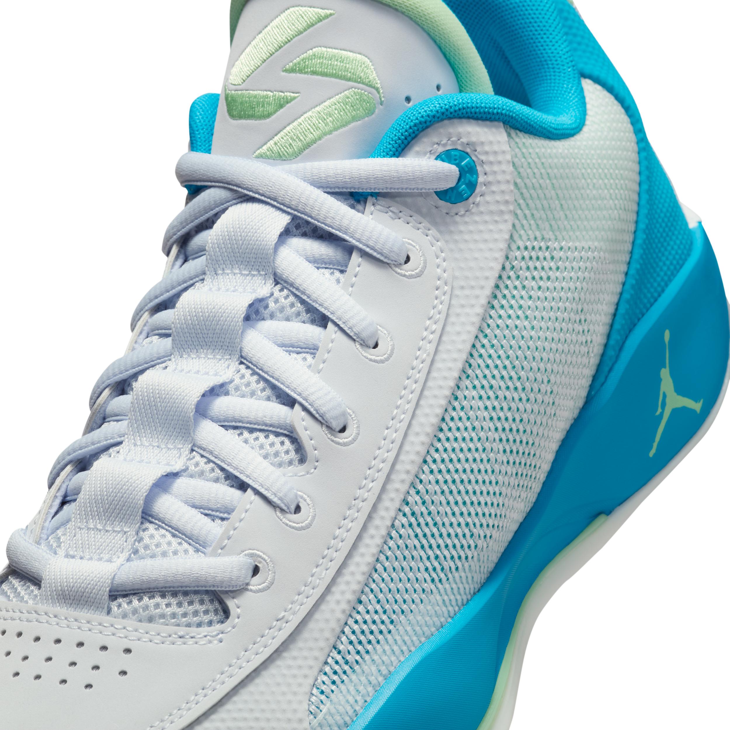 Nike Mens Luka .77 Navigator Basketball Shoes | HF0806-002 Product Image