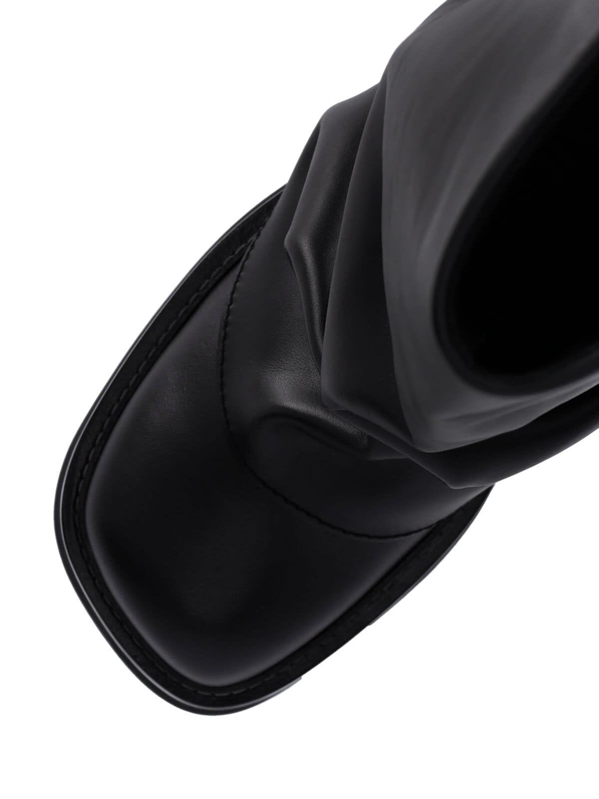 ATTICO Robin Black Boots With Square Toe And Logo Plaque On The Rear In Leather Woman Product Image