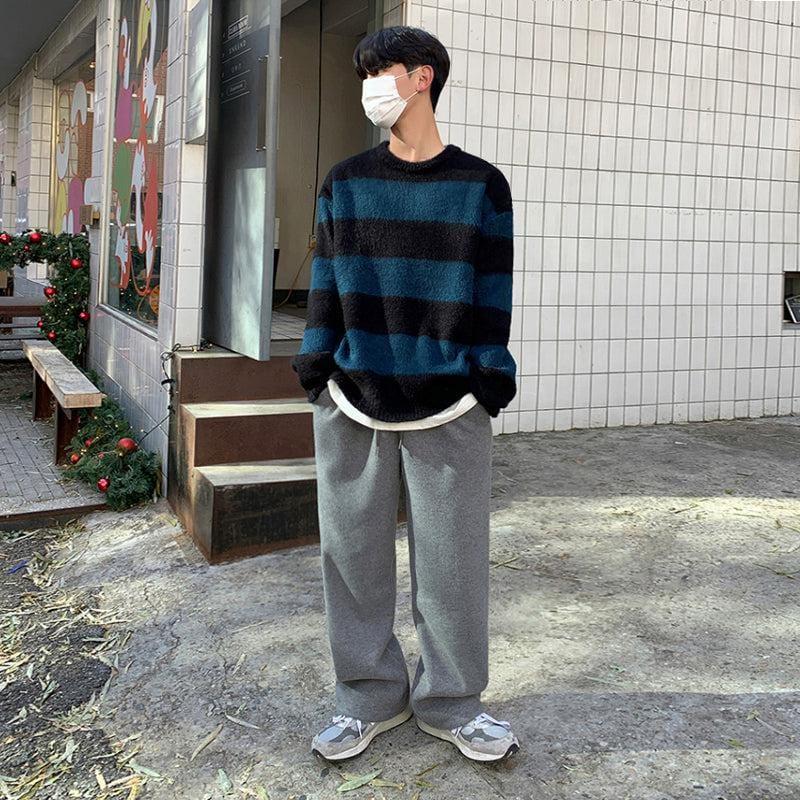 RT No. 3404 BLUE STRIPED KNITTED SWEATER Product Image