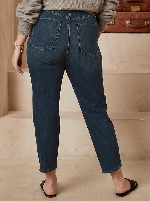Curvy Slim Jean Product Image