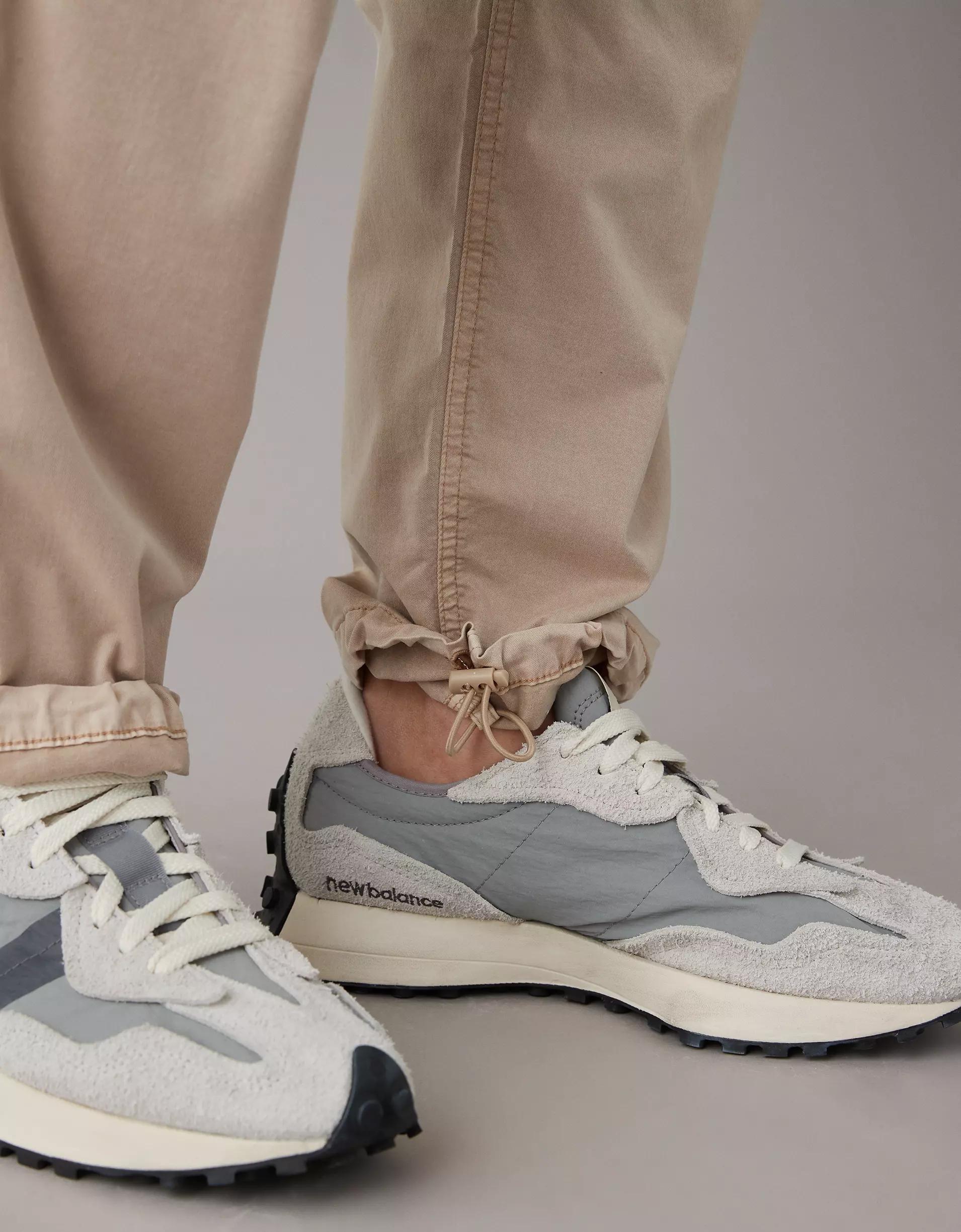 AE Relaxed Pant Product Image