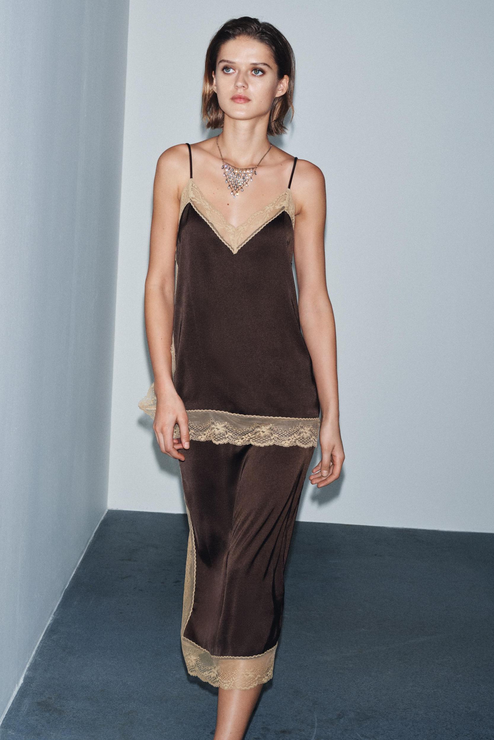 ZW COLLECTION SATIN EFFECT LACE TOP Product Image