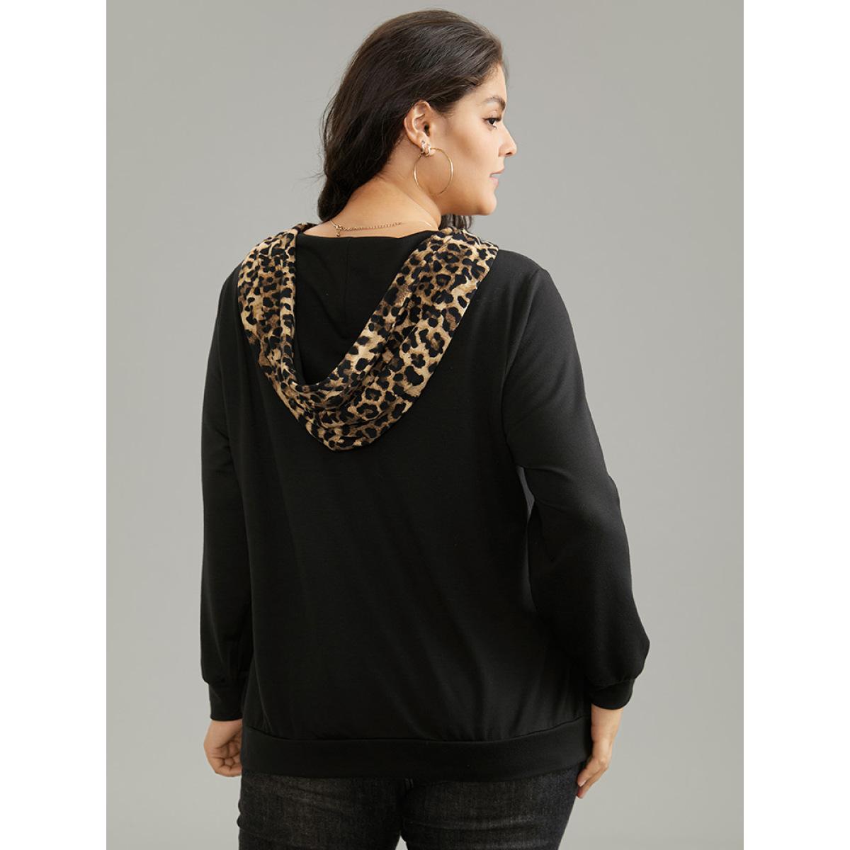 Plus Size Leopard Patchwork Kangaroo Pocket Hooded Sweatshirt Women Black Casual Contrast Hooded Dailywear Sweatshirts BloomChic 10/M Product Image