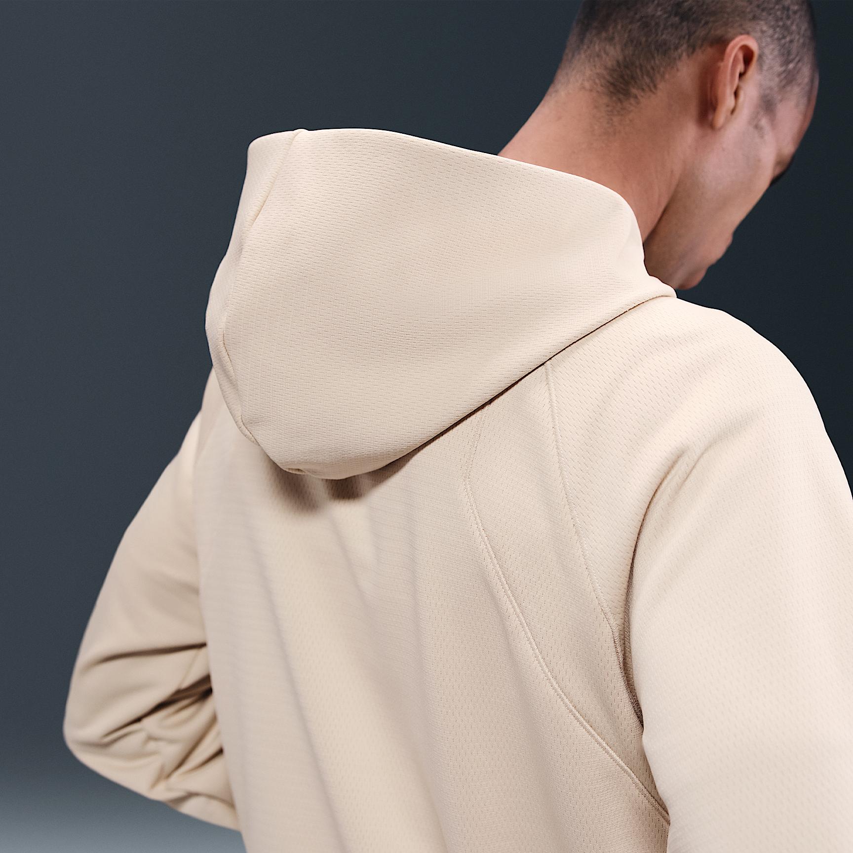 Nike Men's Kobe Therma-FIT Pullover Hoodie Product Image