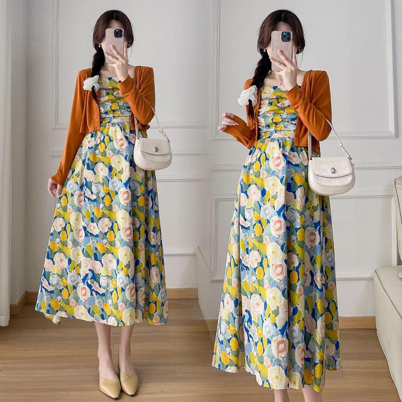Maternity Spaghetti Strap Floral Midi A-Line Dress / Plain Cardigan / Set Product Image