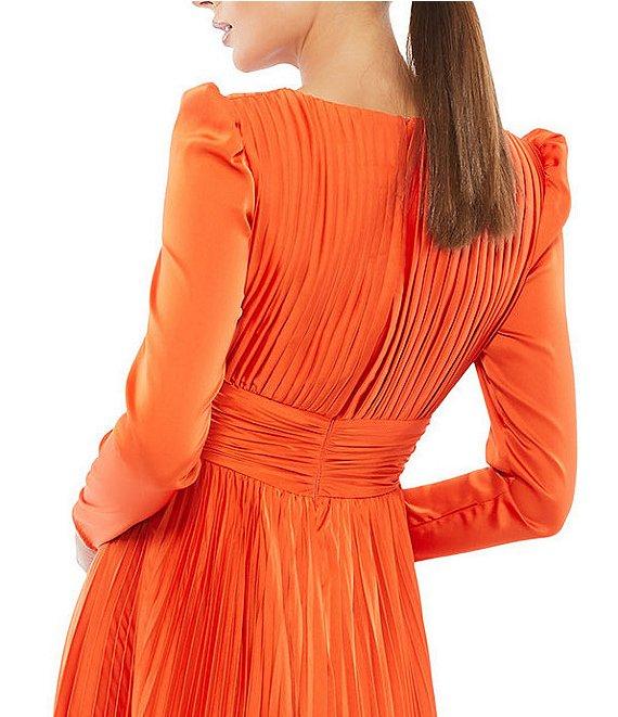 Mac Duggal Surplice V-Neck 3/4 Sleeve Pleated A-Line Gown Product Image