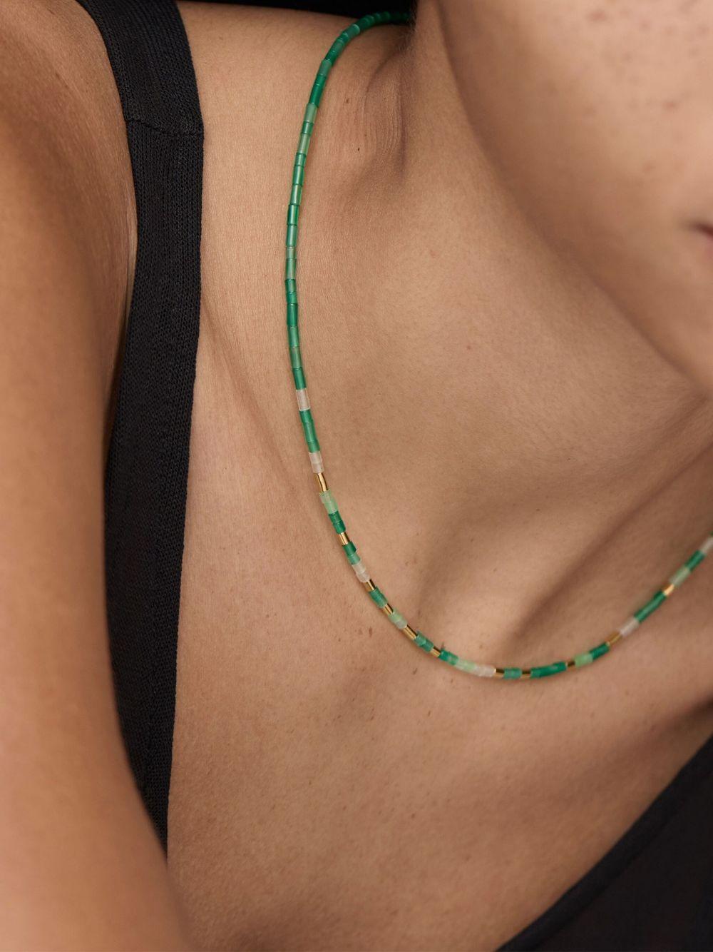 Delphi necklace Product Image