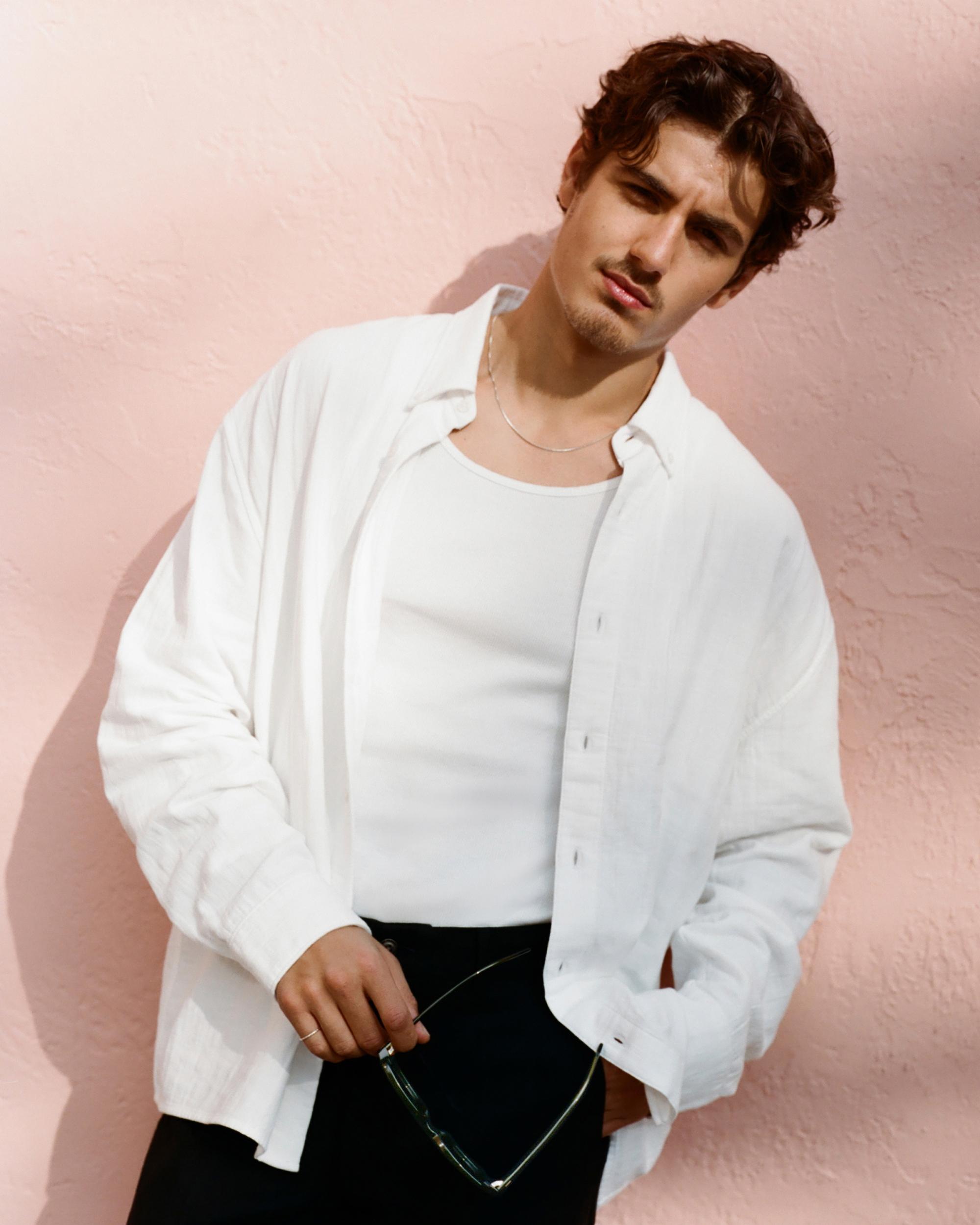 A&F Breezy Shirt Product Image