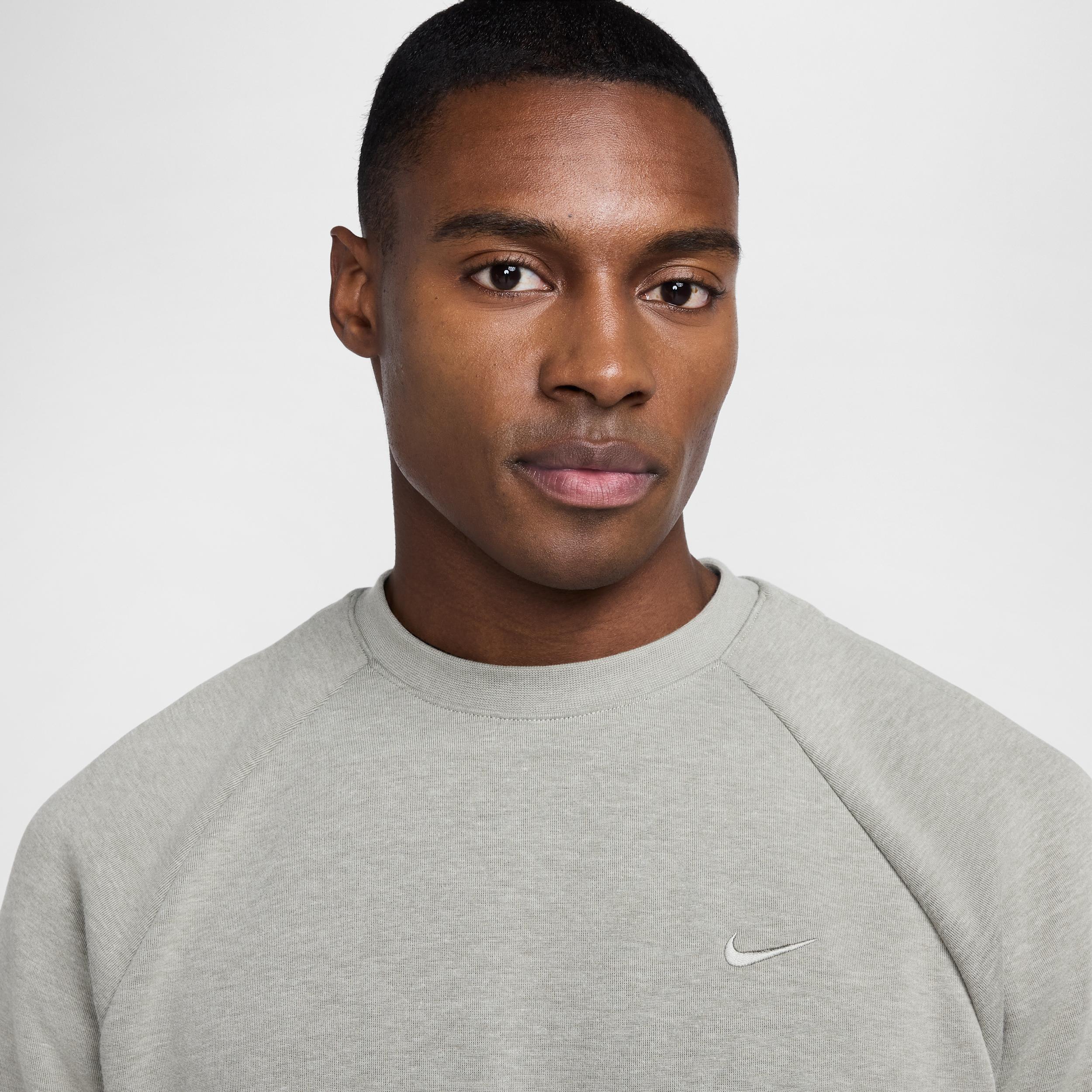 Nike Men's Primary Fleece Dri-FIT UV Performance Crew Product Image