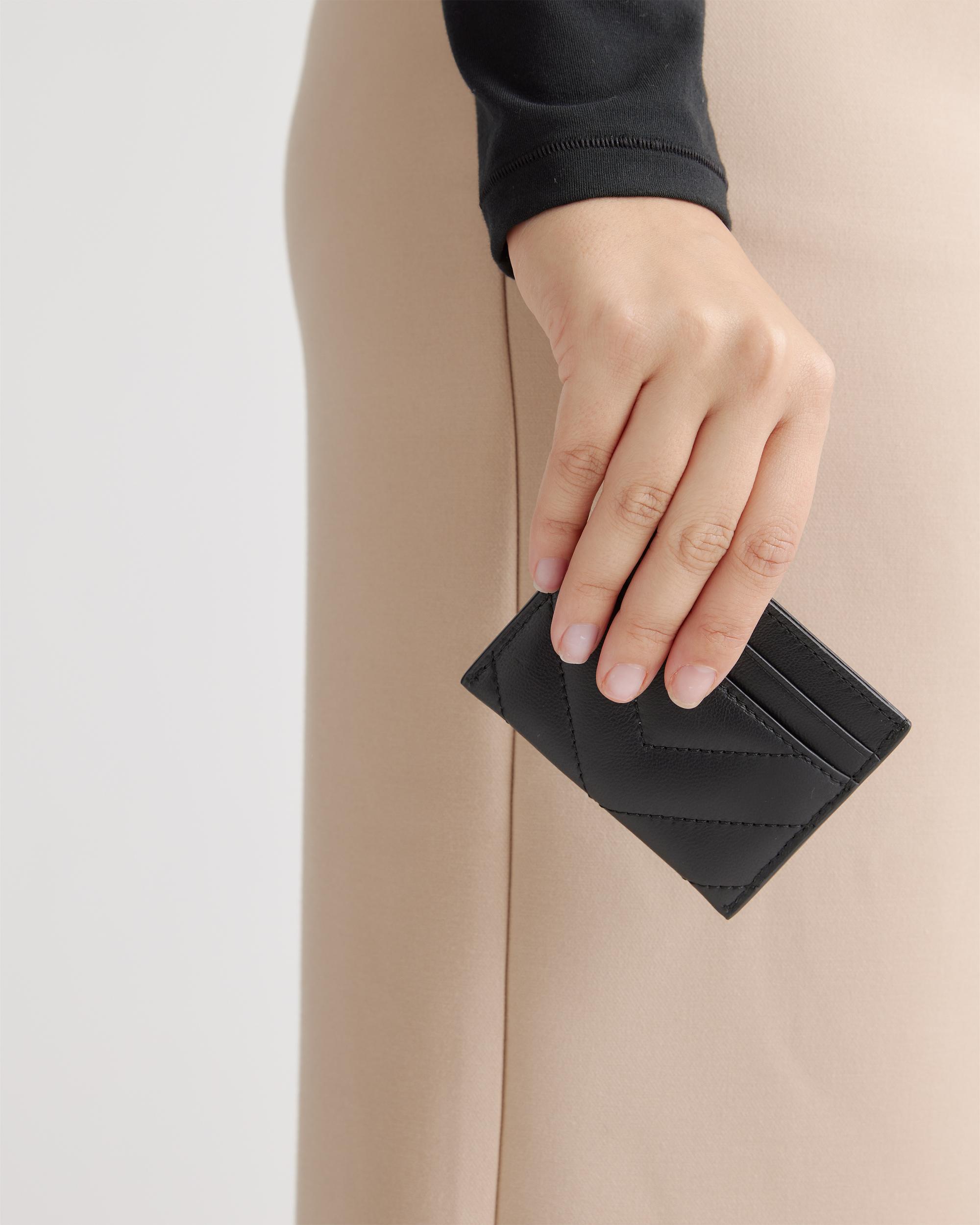 Quince | Women's Italian Leather Quilted Small Card Case Product Image