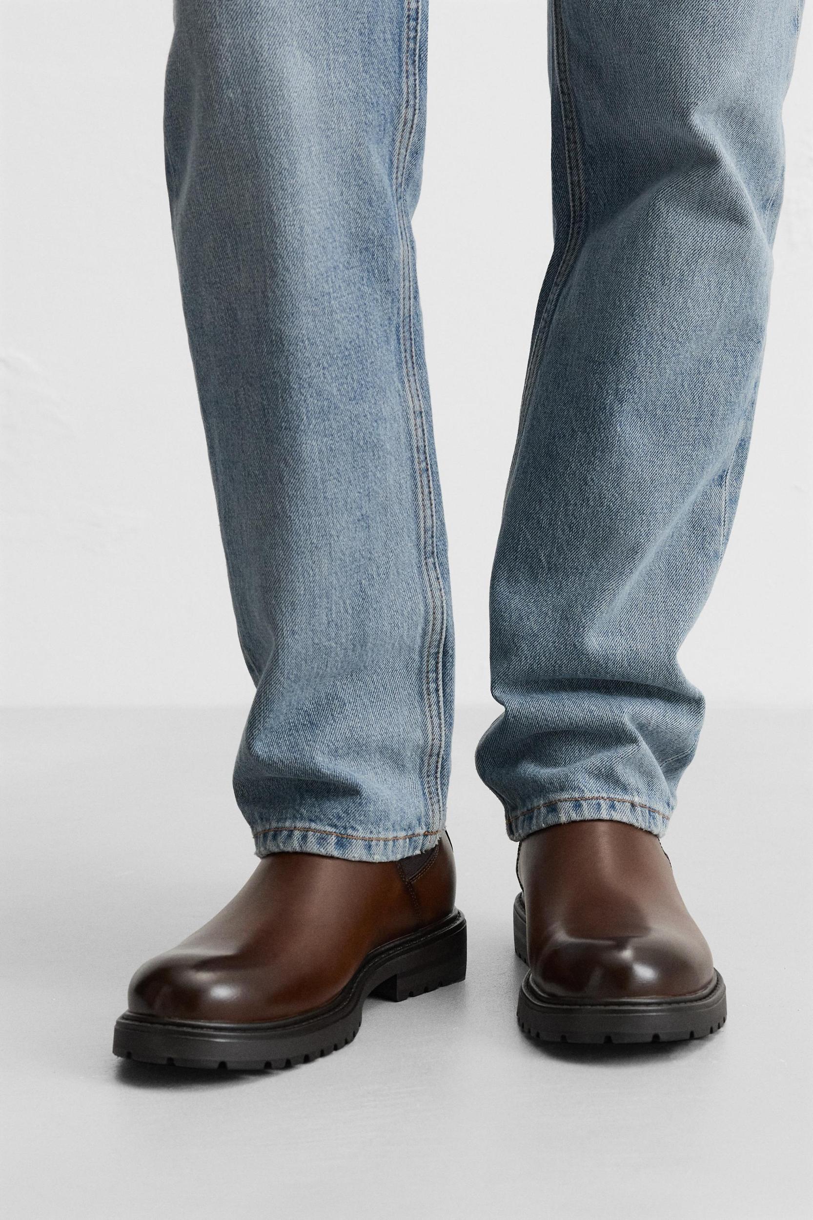 CHUNKY CHELSEA BOOTS Product Image