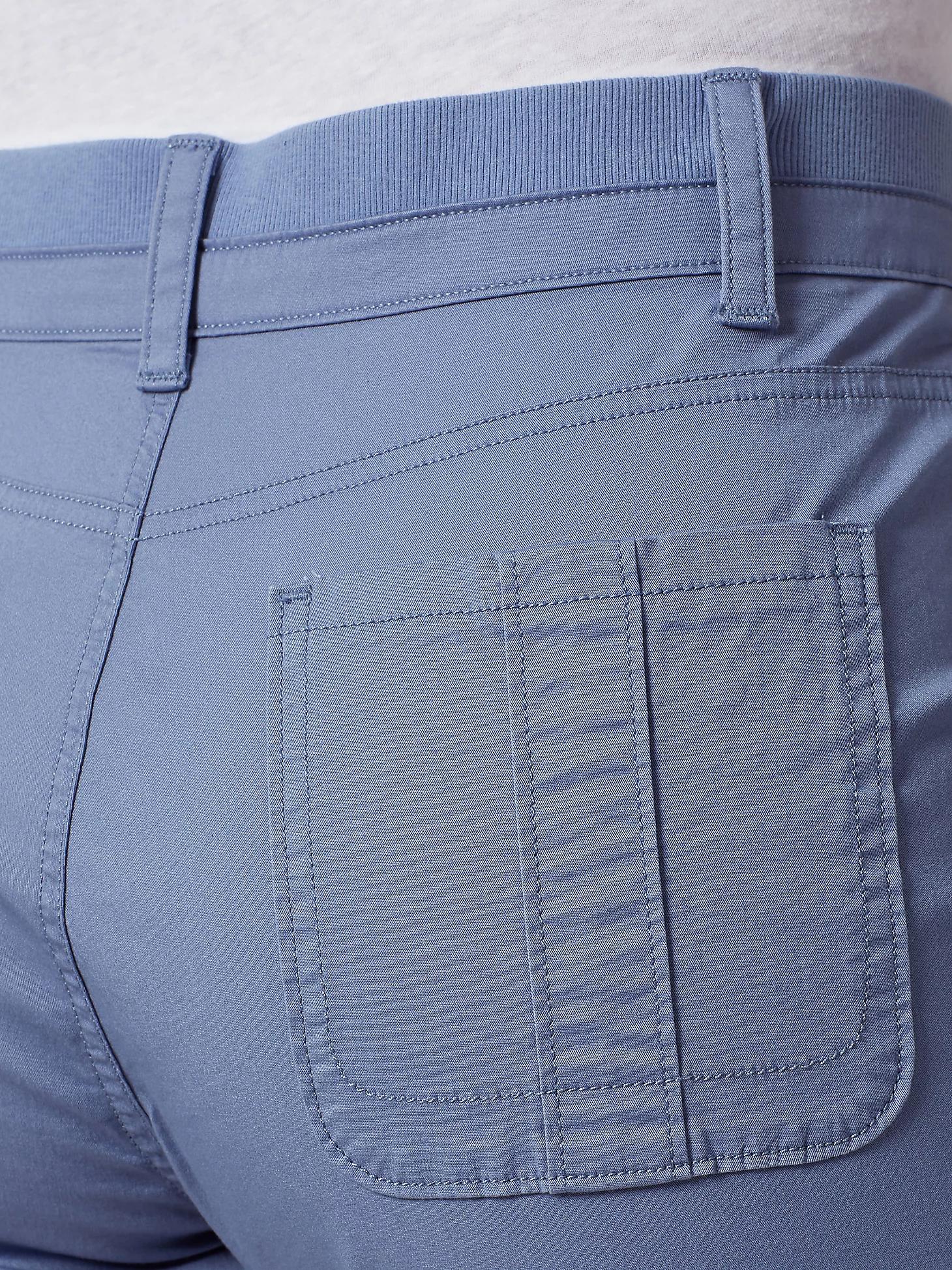 Women's Relaxed Fit Avey Knitwaist Bermuda | Women's Shorts | Lee® Product Image