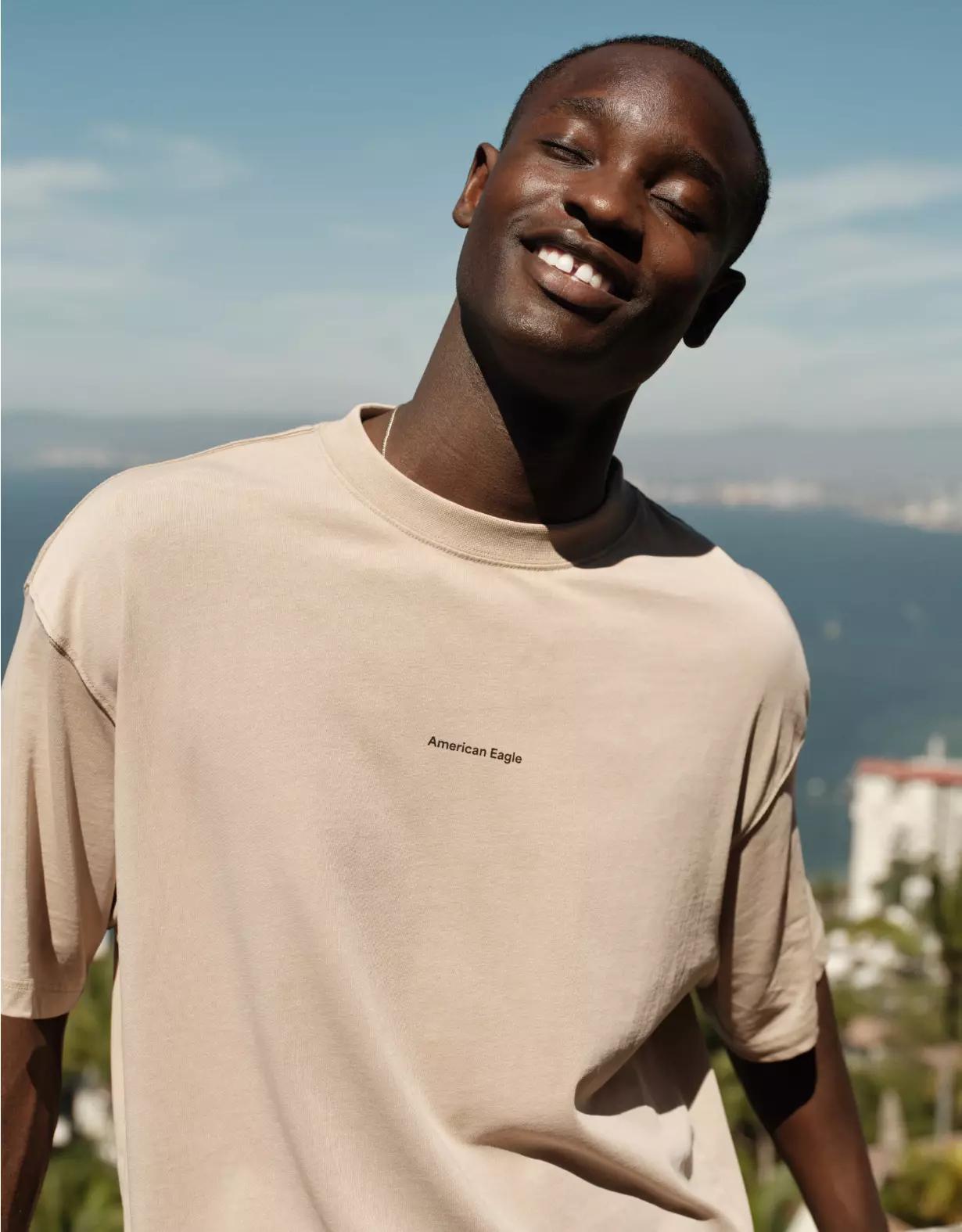 AE Boxy Logo Graphic T-Shirt Product Image