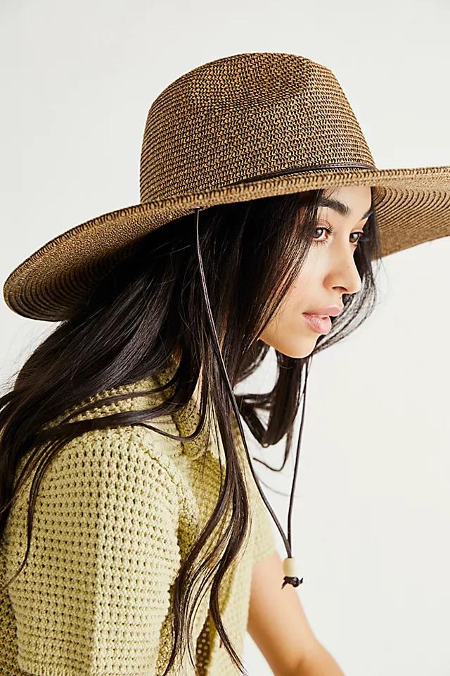 Arizona Packable Wide Brim Hat Product Image