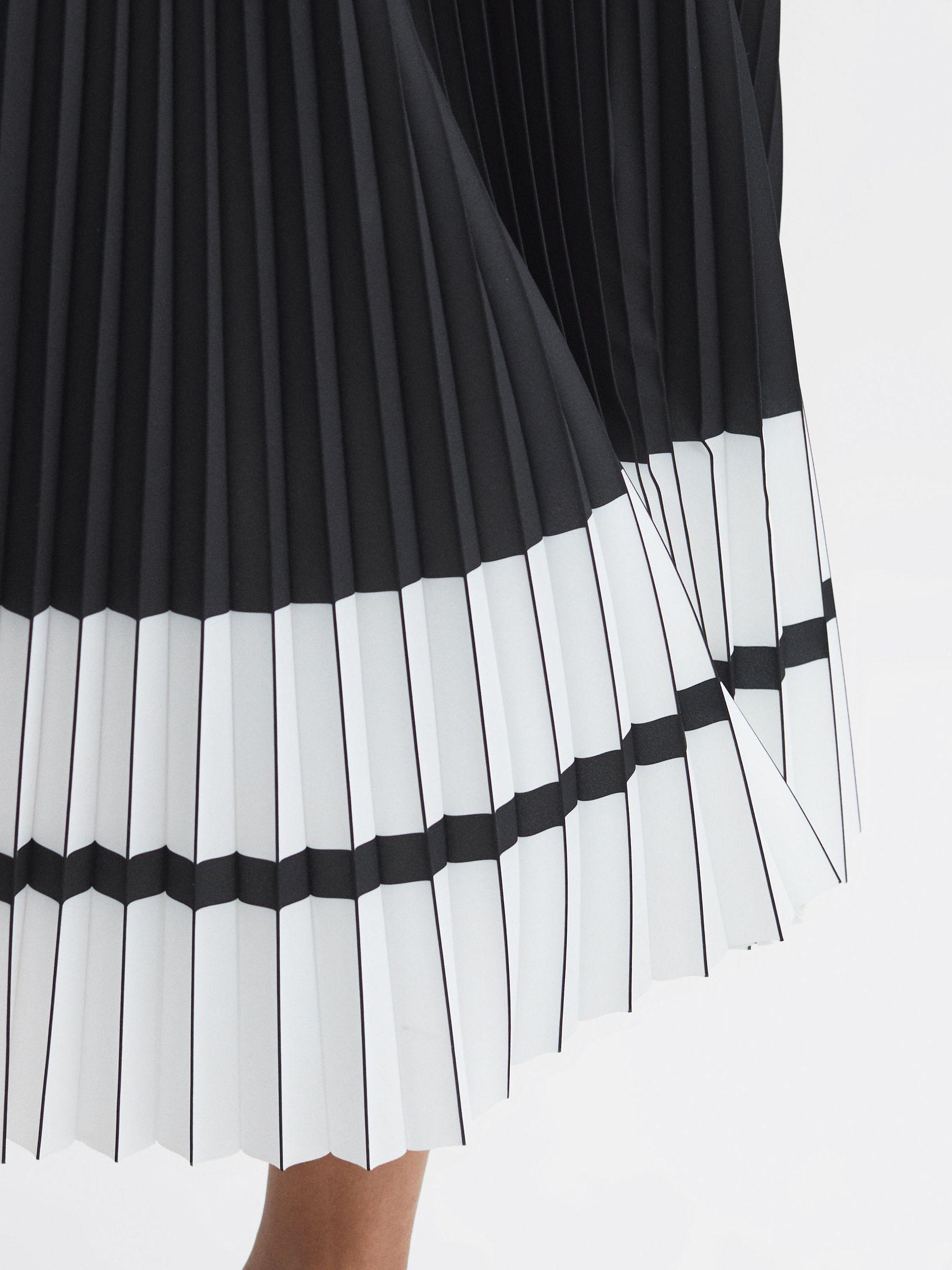 High Rise Pleated Midi Skirt in Black/White Product Image