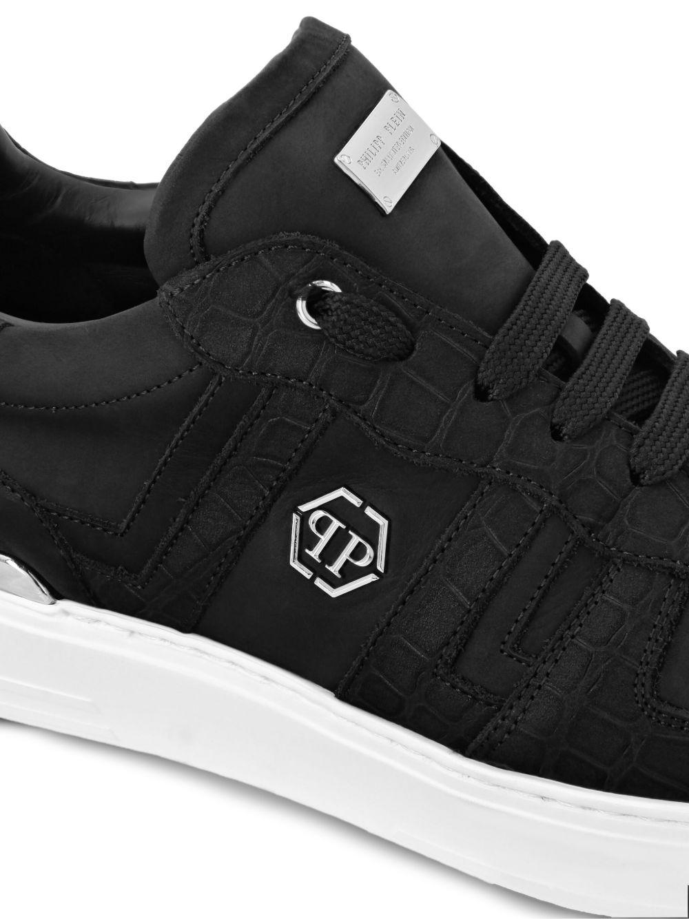 leather low-top sneakers Product Image