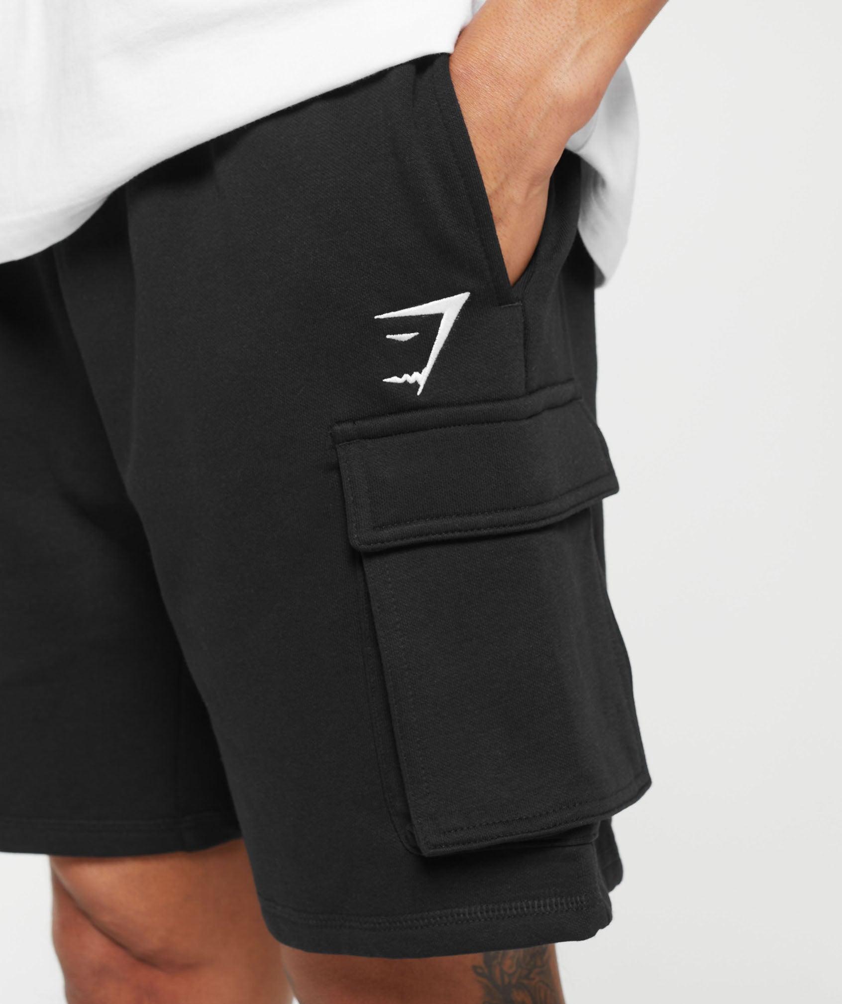 Crest Cargo 7" Shorts Product Image