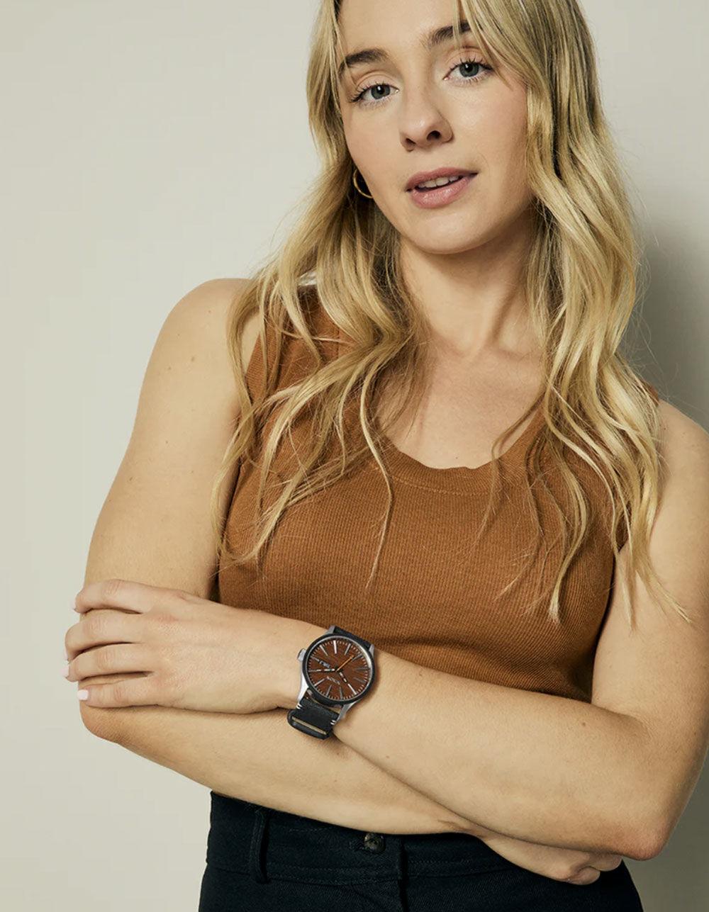 NIXON Sentry Leather Watch - WOOD Product Image