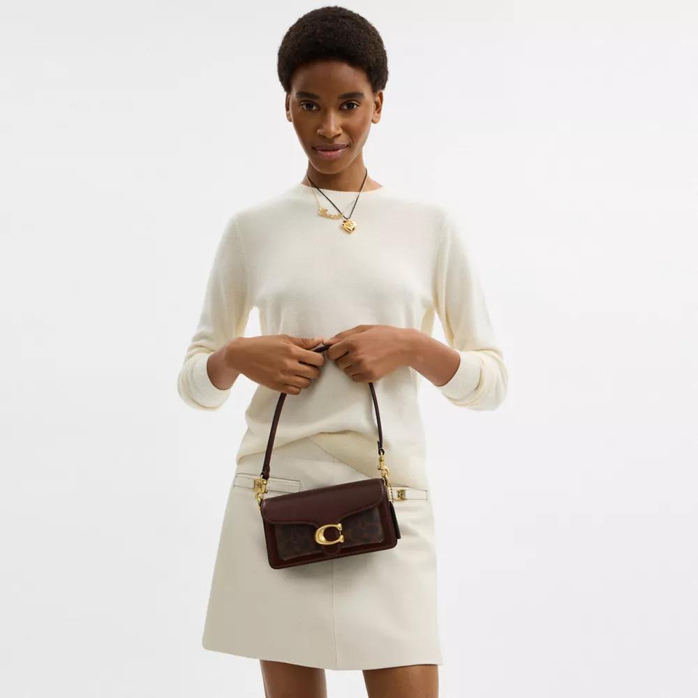 Tabby Shoulder Bag 20 In Signature Canvas Product Image