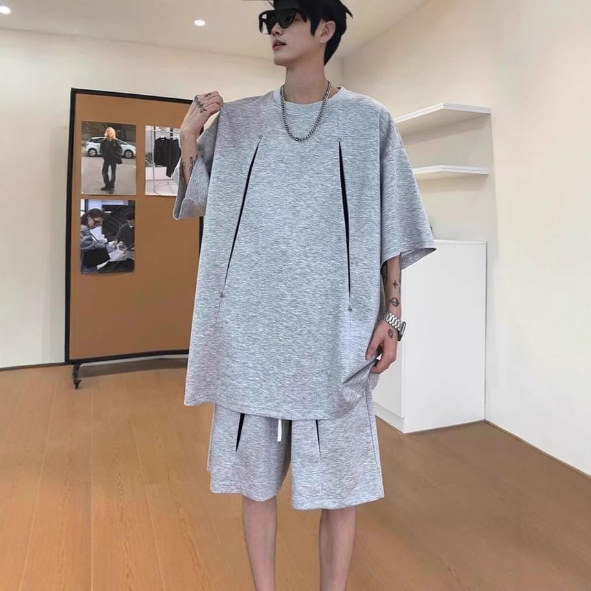 Set: Short Sleeve Crew Neck Two Tone Panel T-Shirt + Drawstring Waist Sweat Shorts Product Image