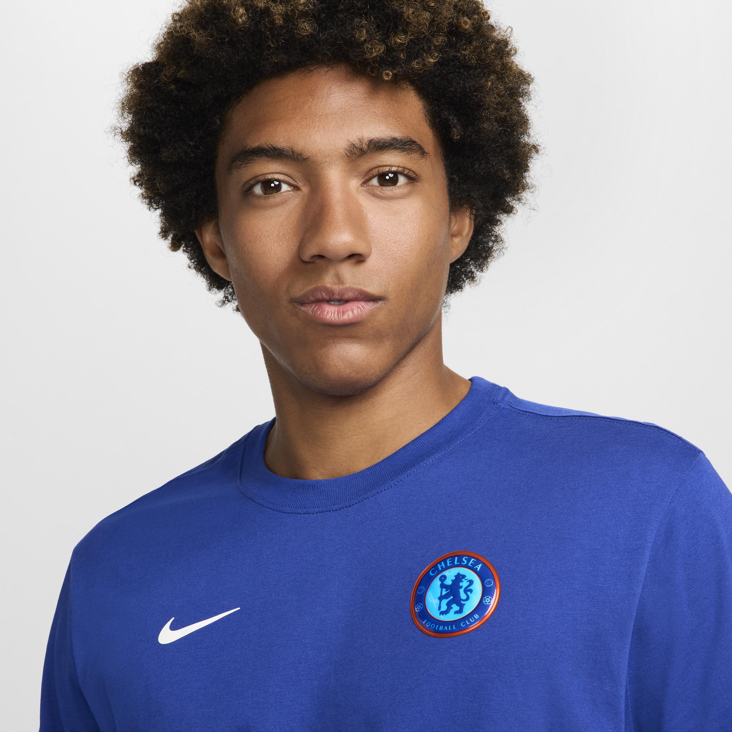 Chelsea FC Essential Nike Men's Soccer T-Shirt Product Image