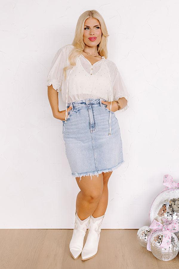 One To Remember Shift Top In White Curves Product Image