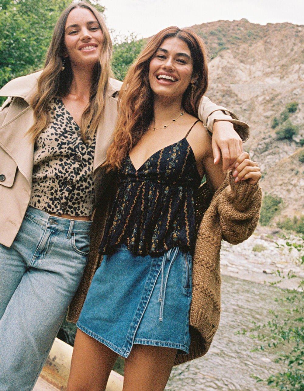 RSQ Womens Denim Skort - MEDIUM WASH Product Image