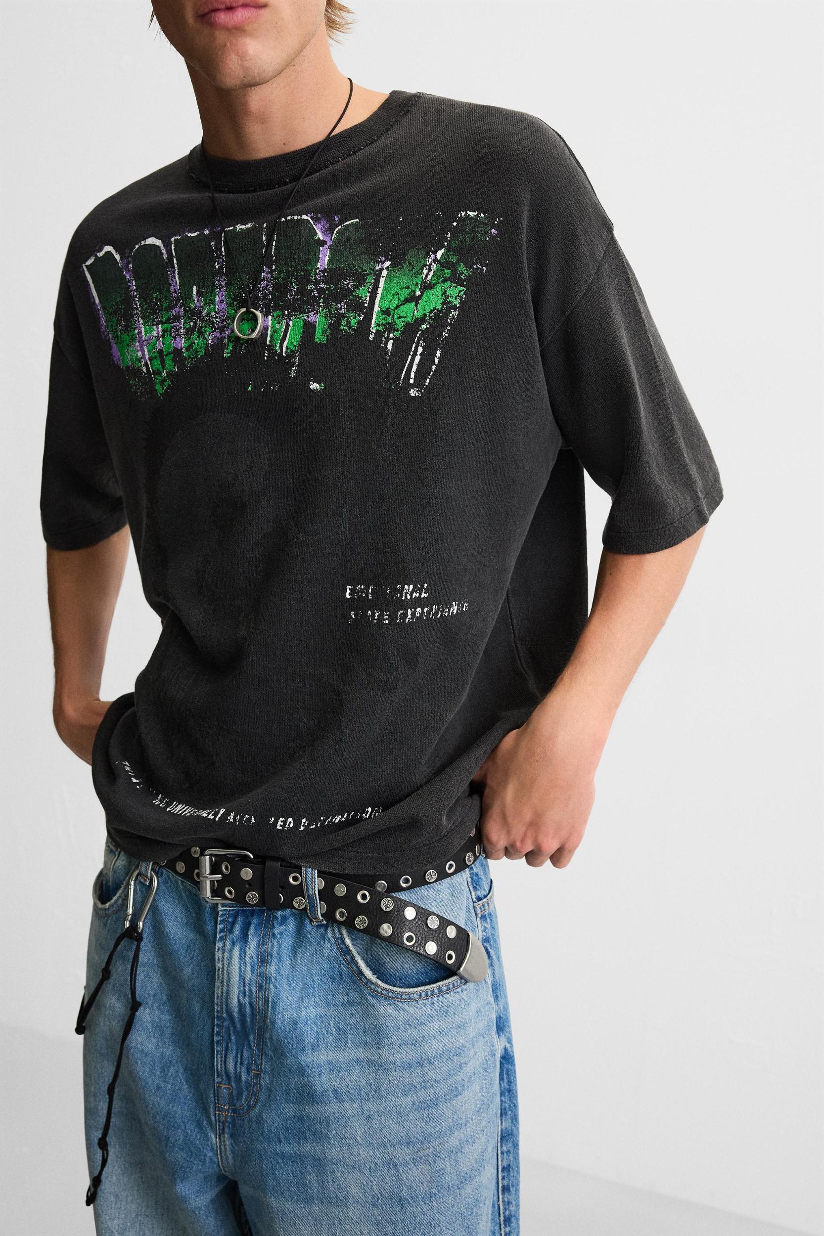 WASHED PRINT KNIT T-SHIRT Product Image