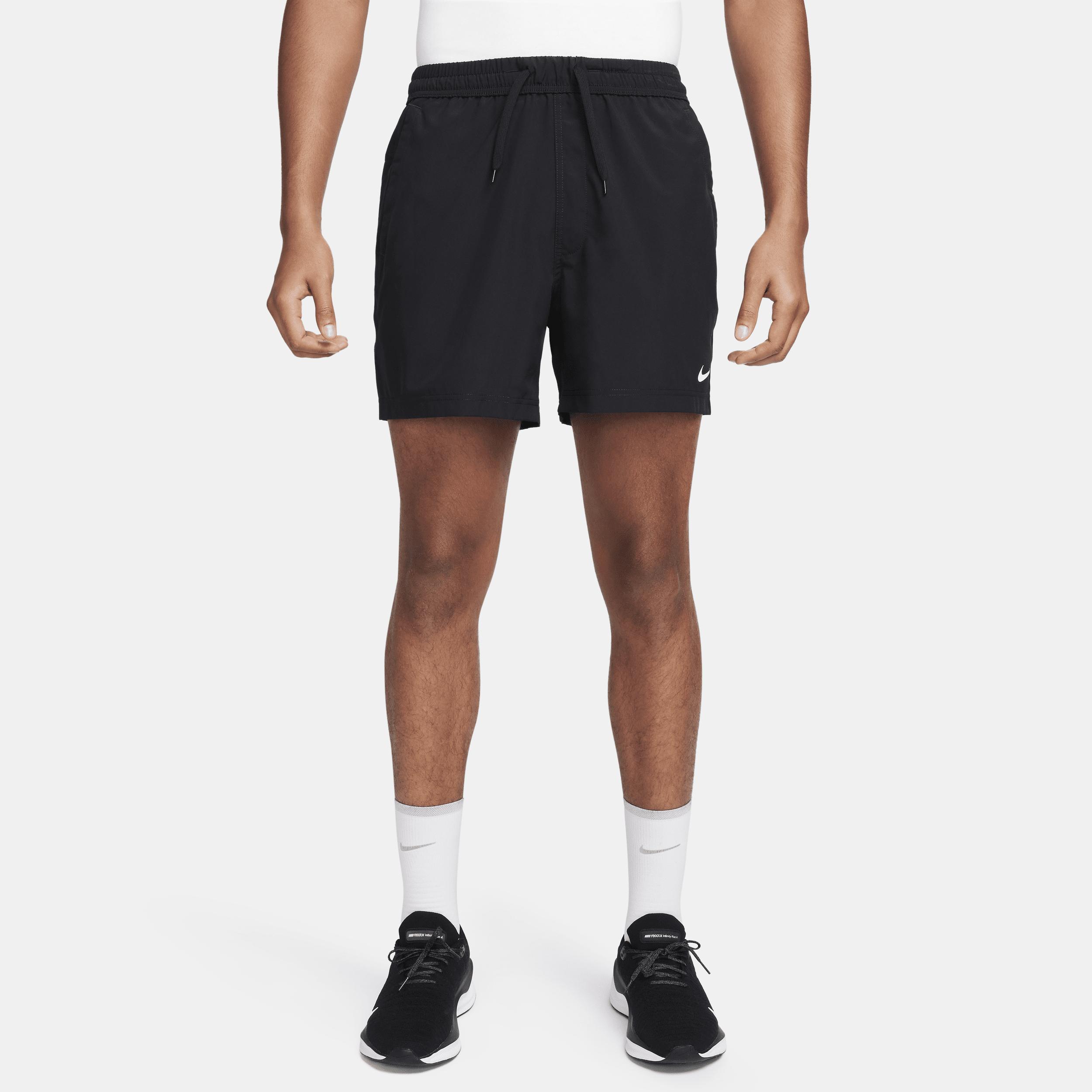 Nike Men's Form Dri-FIT 5" Unlined Versatile Shorts Product Image