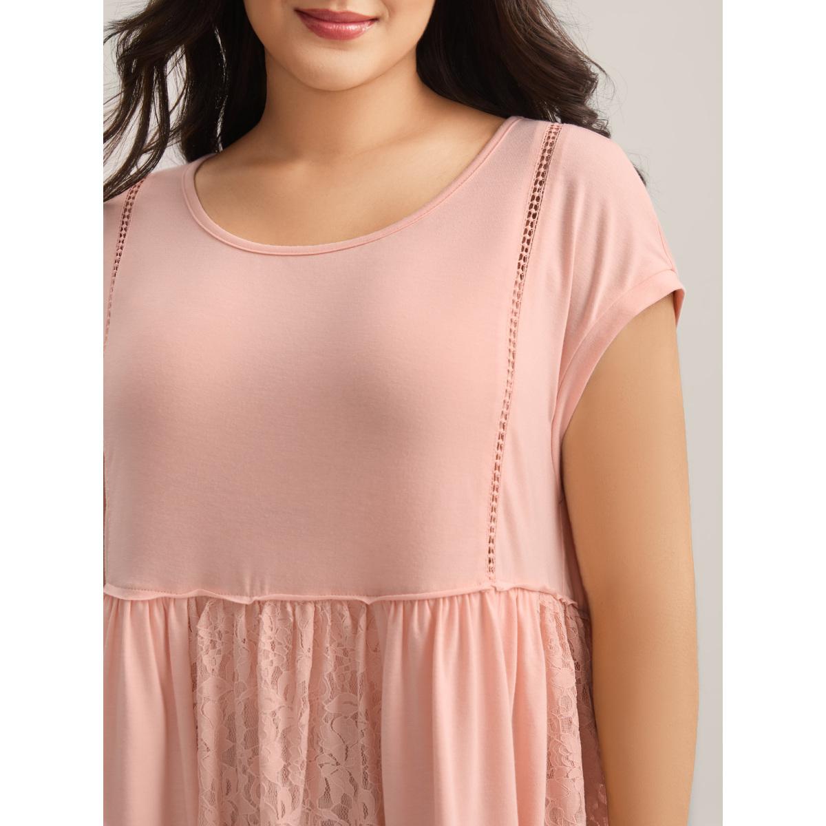 Plus Size Lace Trim Spliced Solid T-Shirt Nudepink Women Woven ribbon&lace trim Round Neck Casual T-shirts BloomChic 18-20/2X Product Image