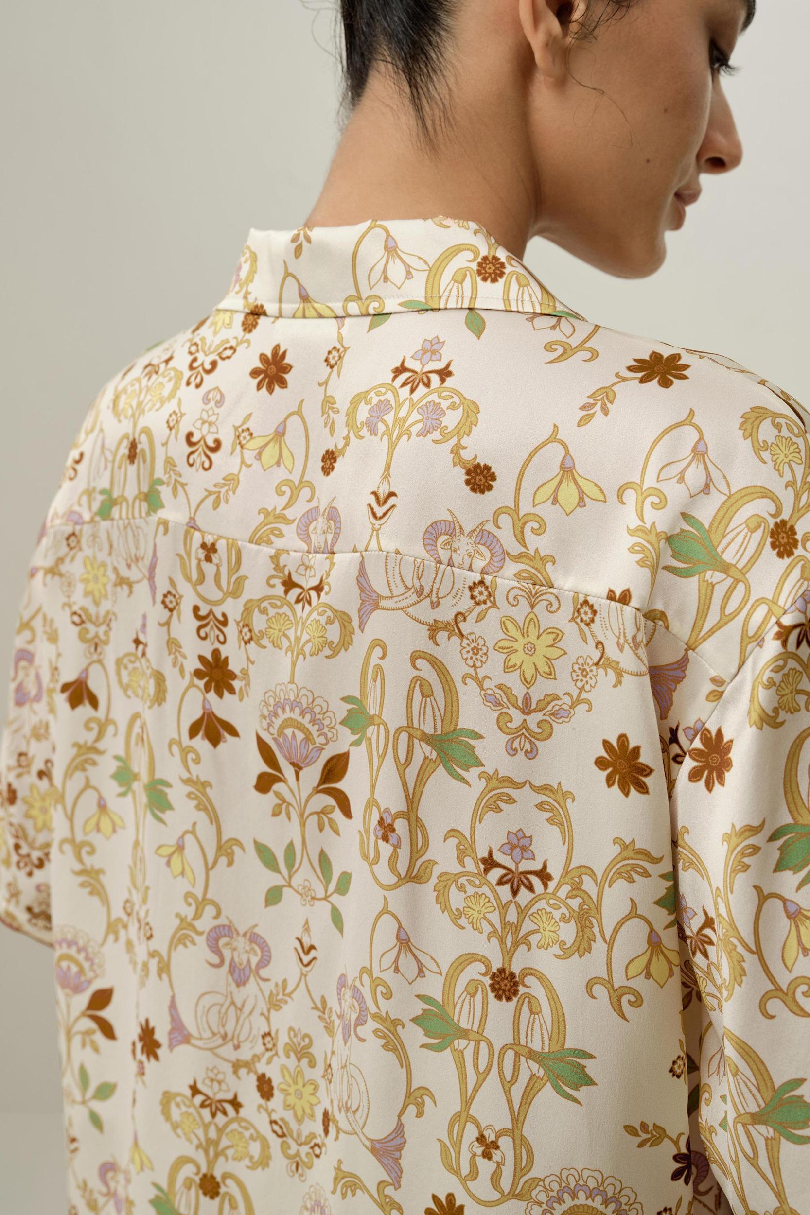 Capricorn Zodiac Short Silk Pajama Set Product Image