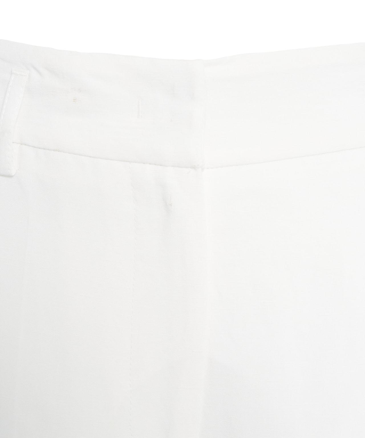 Linen pants with turn-ups Product Image