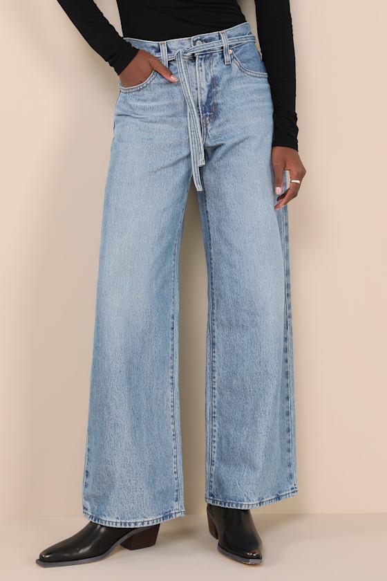 XL Straight Medium Wash Denim Jeans Product Image