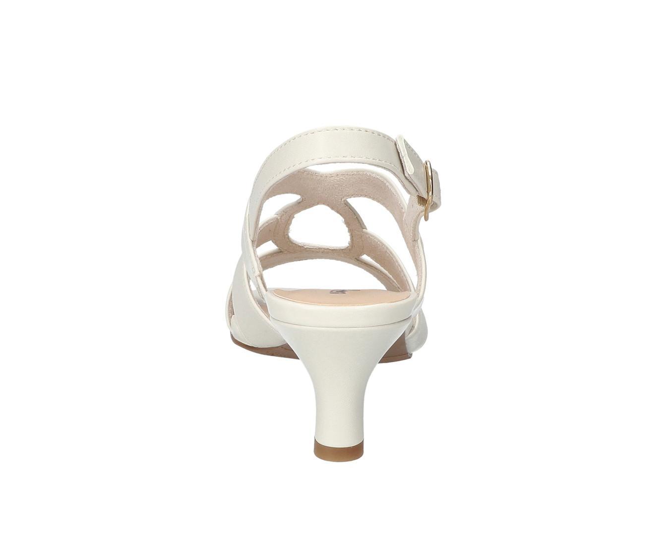 Women's Easy Street Zella Pumps Product Image