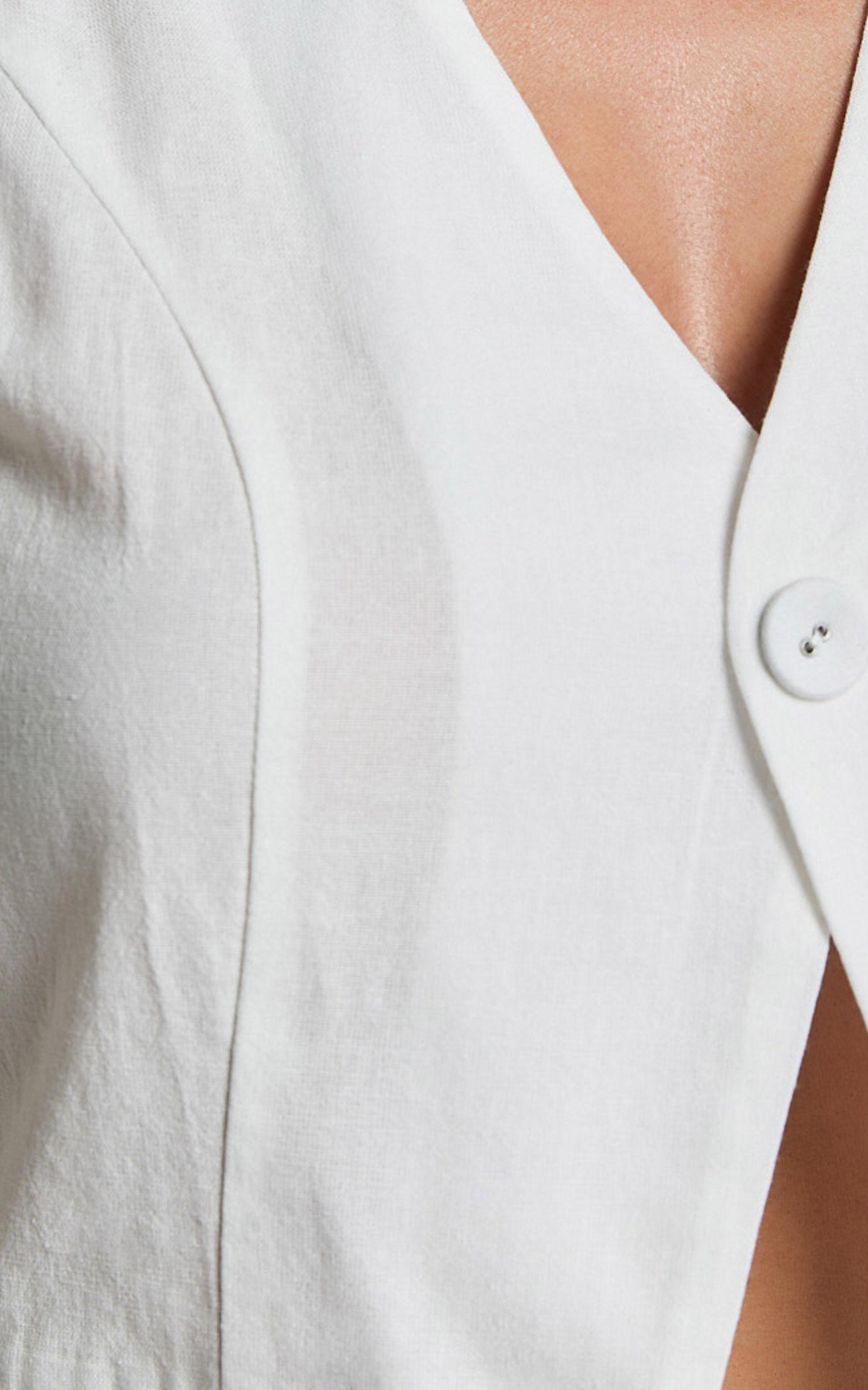 Tonya Two Piece Set - V Neck Sleeveless Top and Shorts Set in White Product Image