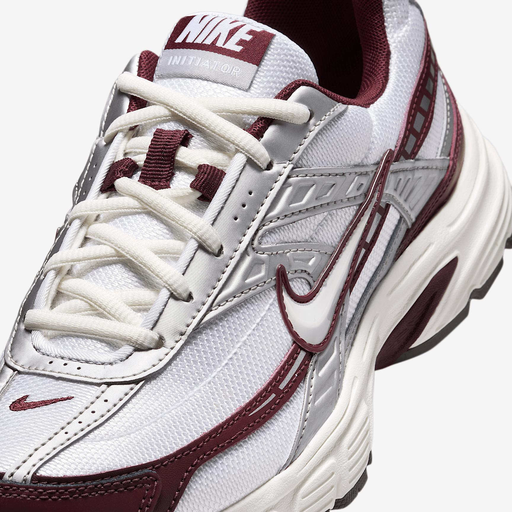 Nike Women's Initiator Shoes Product Image