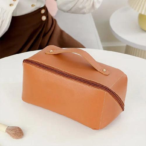 Multifunctional Large Capacity Travel Makeup Bag Product Image