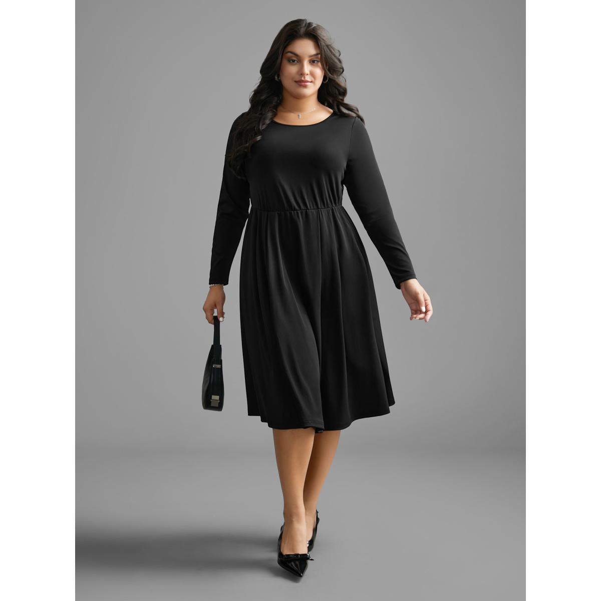 Plus Size Round Neck Elastic Waist Pleated Dress Black Women At the Office Pleated Round Neck Long Sleeve Curvy BloomChic 12/L Product Image