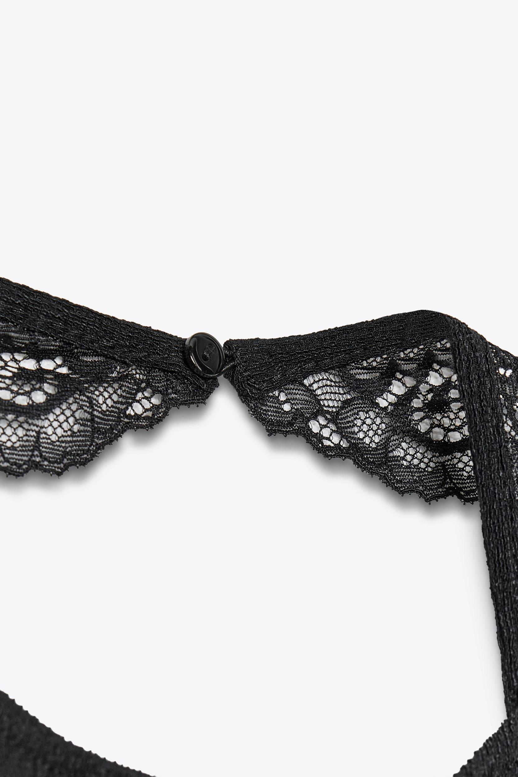 TEXTURED LACE HALTER TOP Product Image