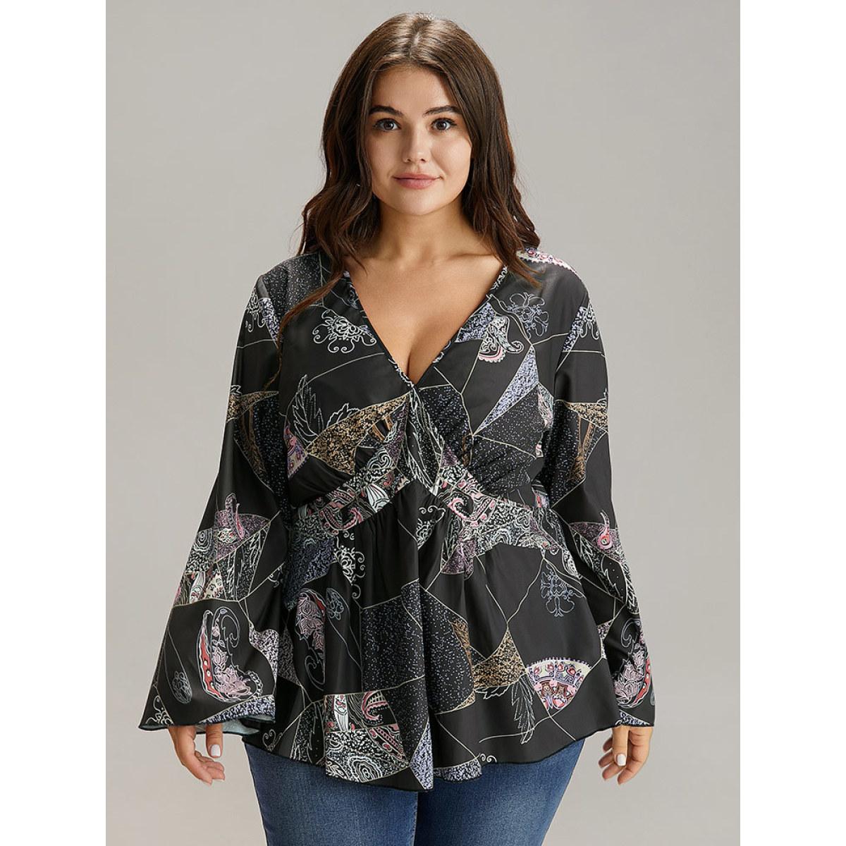 Plus Size BlackFlower Bandana Print Elastic Waist Blouse Women Vacation Long Sleeve Deep V-neck Dailywear Blouses BloomChic 14-16/1X Product Image