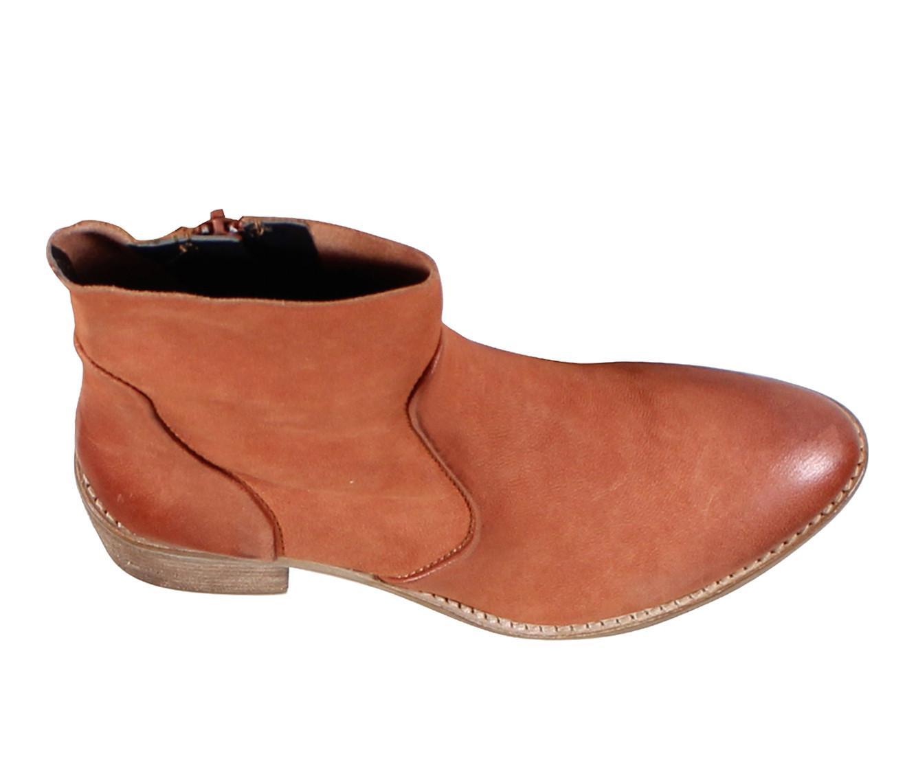 Women's DIBA TRUE Majes Tic Booties Product Image