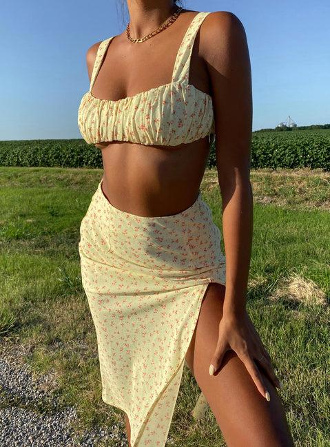 Lily Set Product Image