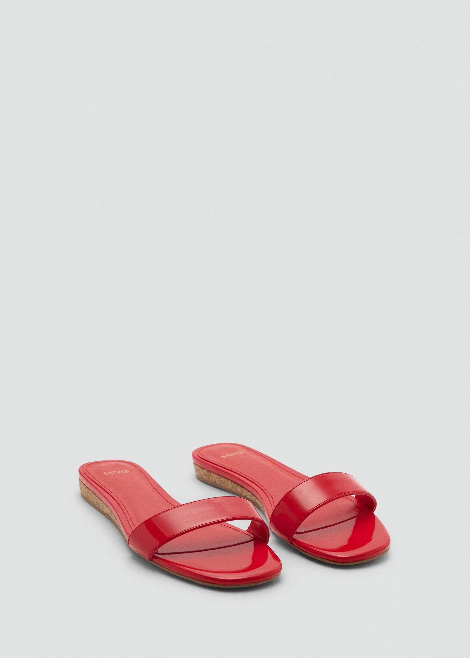 Patent leather-effect flat sandals - Women | MANGO USA Product Image