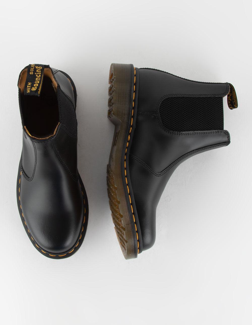 DR. MARTENS 2976 Chelsea Womens Boots - BLACK Product Image