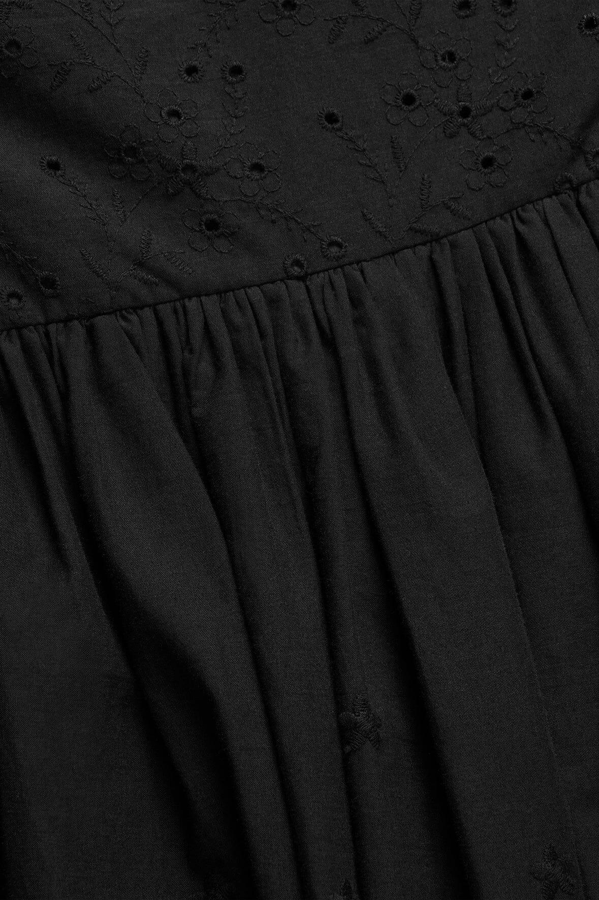 PROCIDA SKIRT | BLACK EYELET Product Image