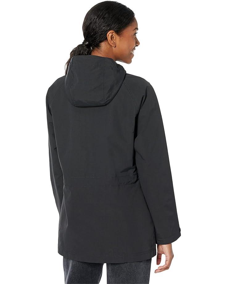 Women's L.L.Bean Petite Mountain Classic Water Resistant Jacket Product Image
