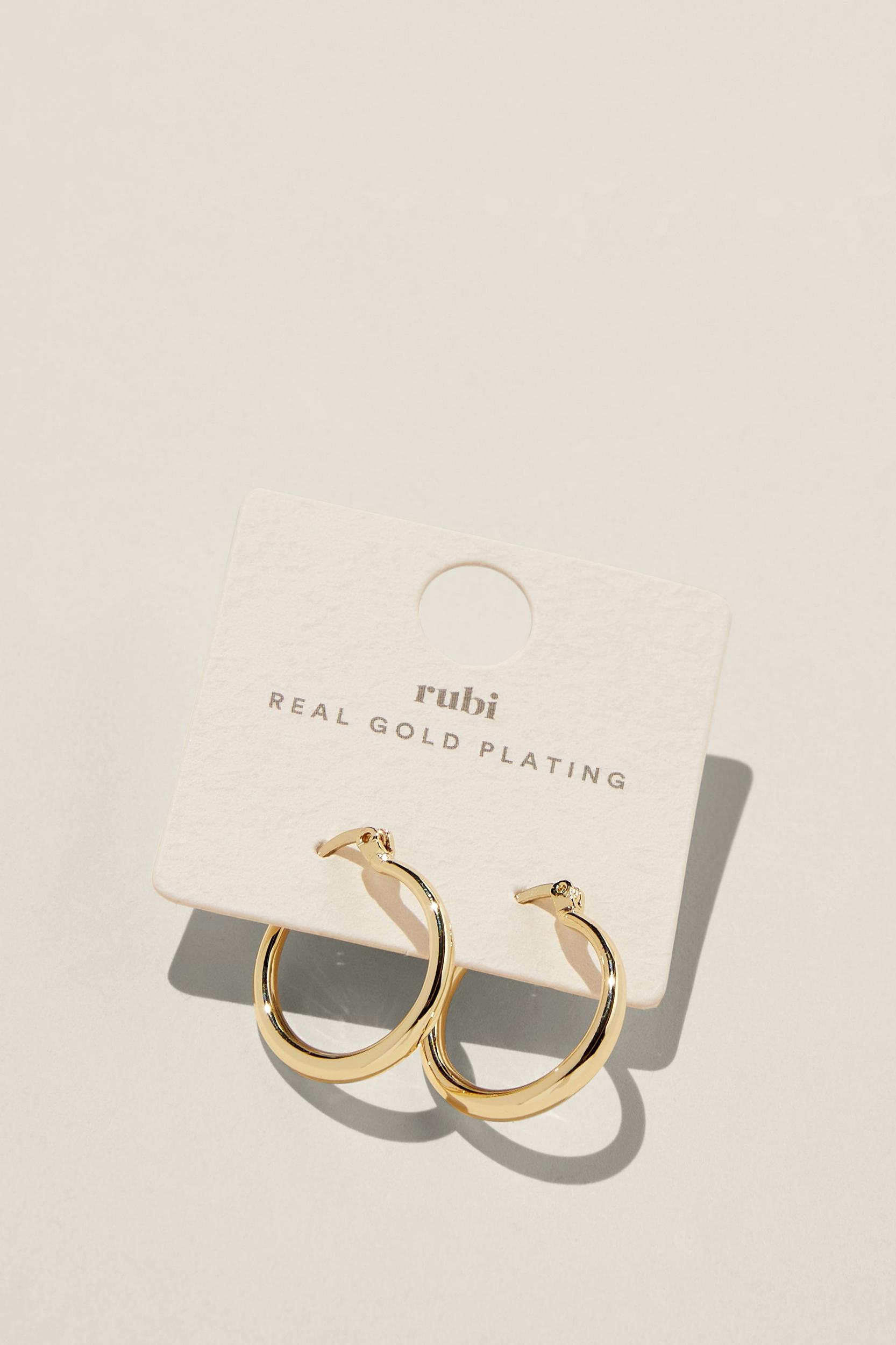 Mid Hoop Earring Product Image