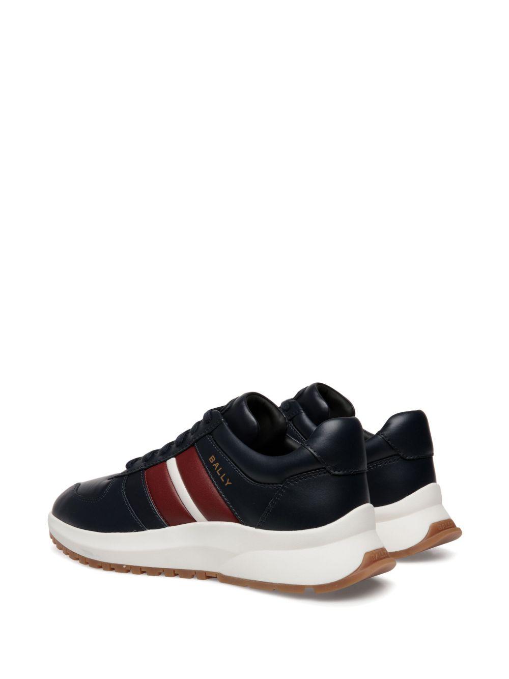 Outline sneakers Product Image