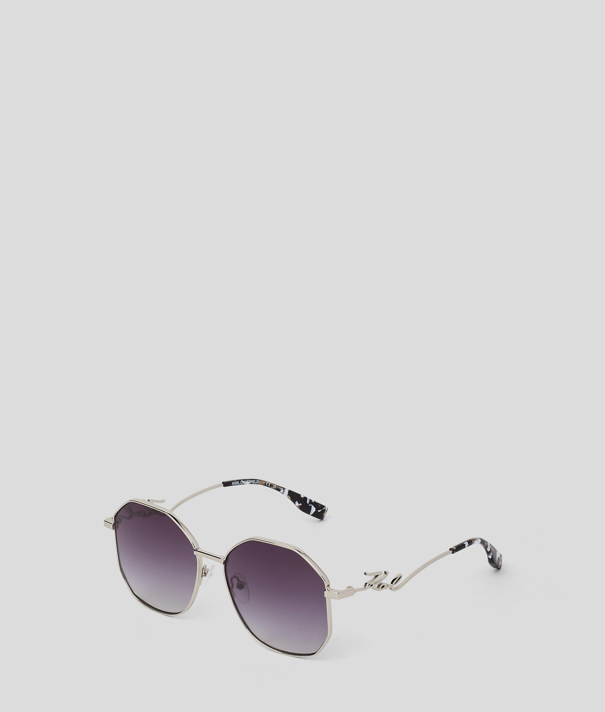 SIGNATURE SUNGLASSES Product Image